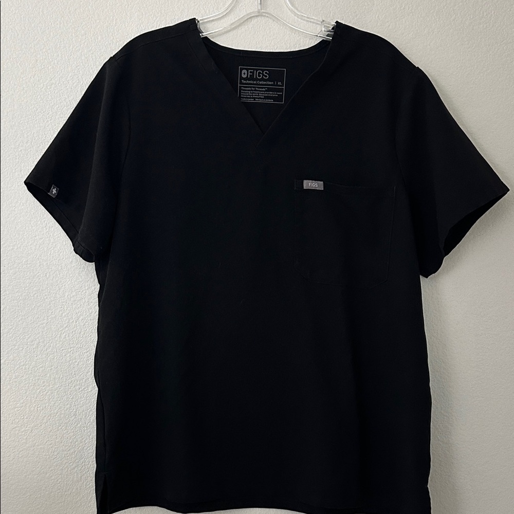 Figs Technical Collection Black Scrub Top Sz XL